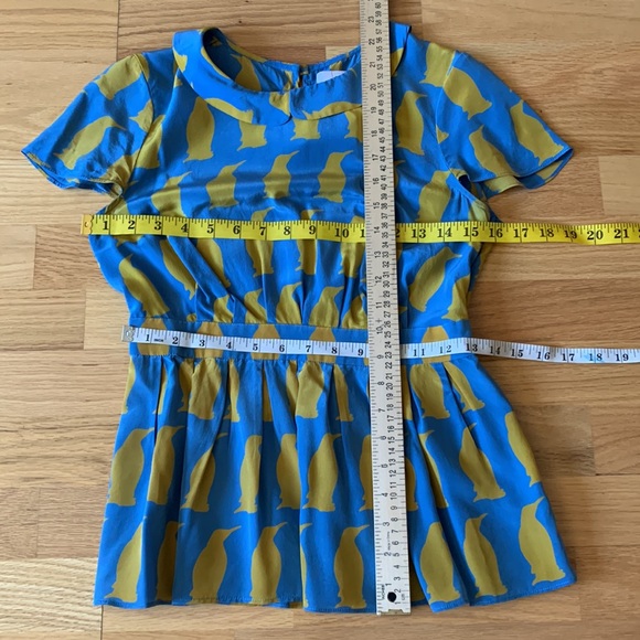 Adorable 💙💛Silk top📍FIRM📍 - Picture 13 of 16